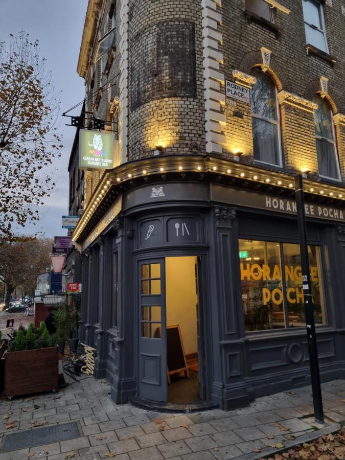Hotel Horangee Pocha London Exterior foto